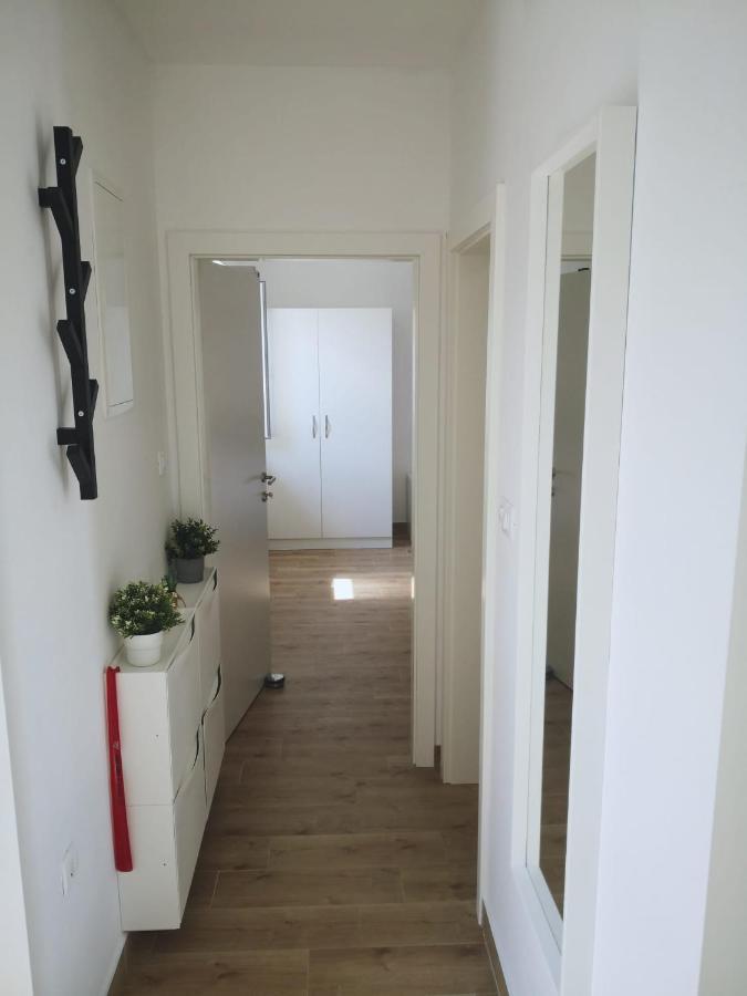 Matek Family & Studio Apartment Rovanjska Extérieur photo