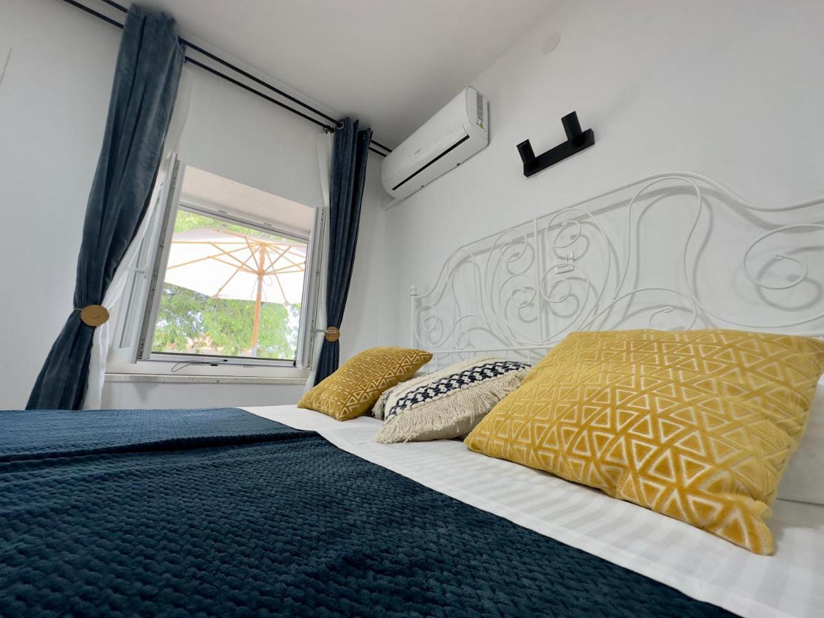 Matek Family & Studio Apartment Rovanjska Extérieur photo